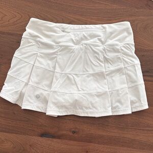 Lululemon White Athletic Tennis Skort with Pocket size 4